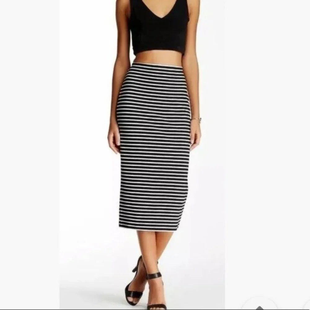 NEW Sanctuary Midi Pencil Skirt in Black Grid Medium - Picture 3 of 9